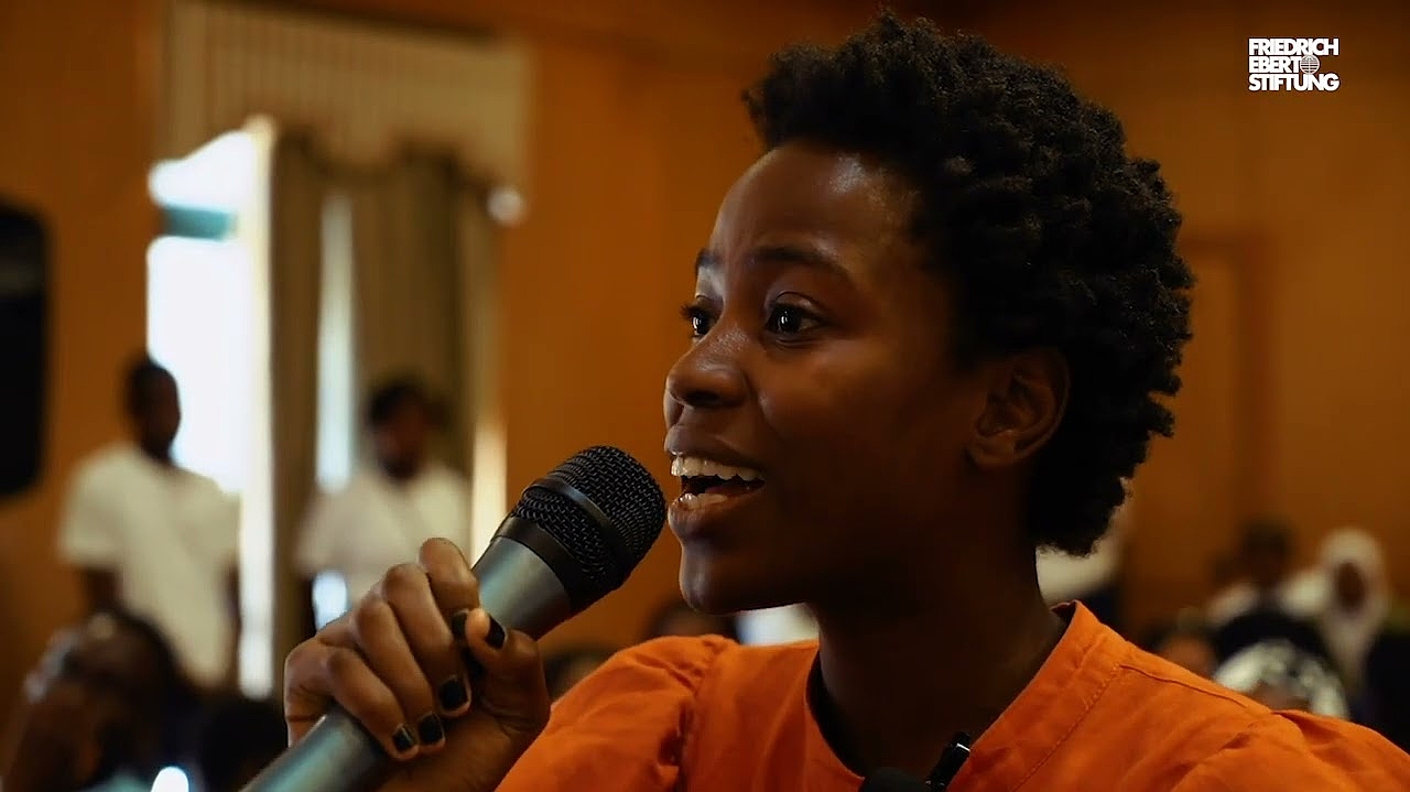 Jovens Redefinindo a Participação Política em Moçambique